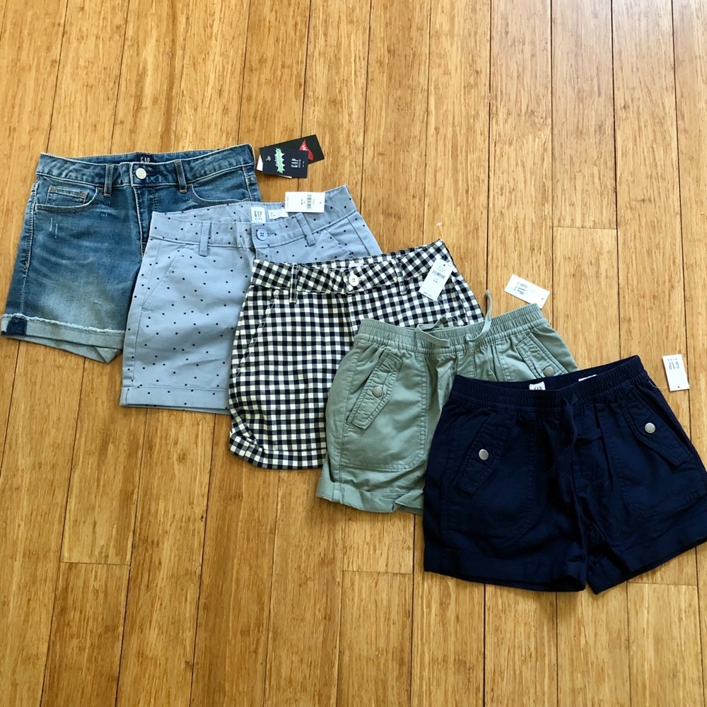 SOLD! GAP Kids / NWT Girls shorts bundle - size 12/L